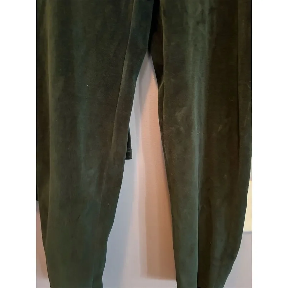 Jones Wear Women's 2 Piece Green Velour Set M Casual Long Sleeve - Picture 6 of 10